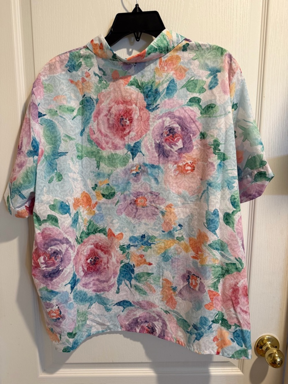 Alfred Dunner Floral Multicolor Short-Sleeve Button-Down Shirt - Picture 4 of 4